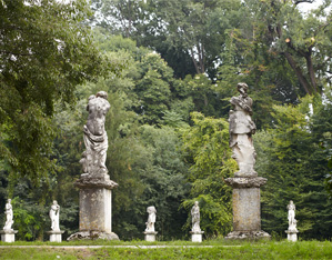 https://www.gardenrouteitalia.it/en/gr_offers/parco-di-villa-cornaro-revedin-bolasco/