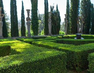 https://www.gardenrouteitalia.it/gr_offers/giardini-di-palazzo-farnese/